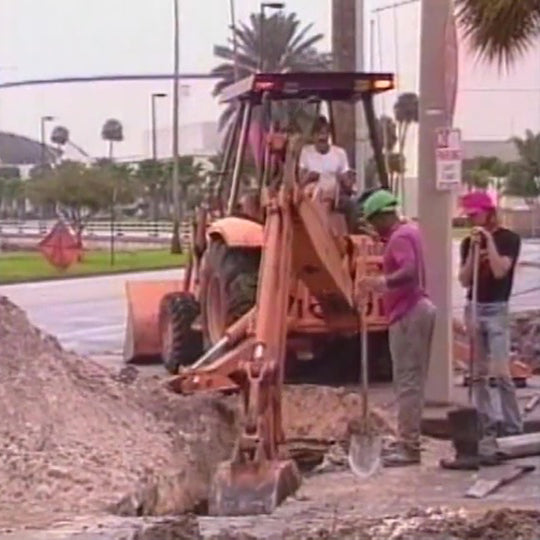 Backhoe Loader Safe Operating Techniques — AP Safety Training