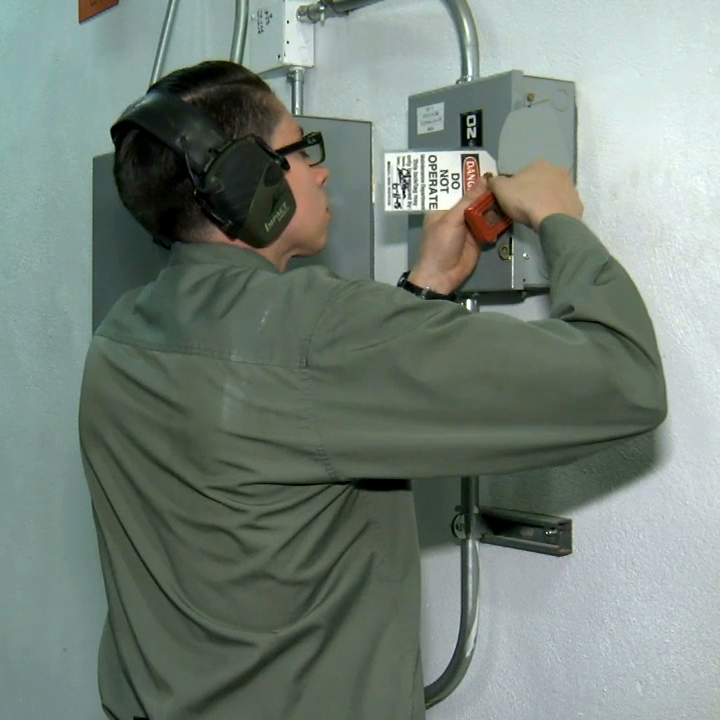 Hospitality OSHA 7 Lockout Tagout — AP Safety Training